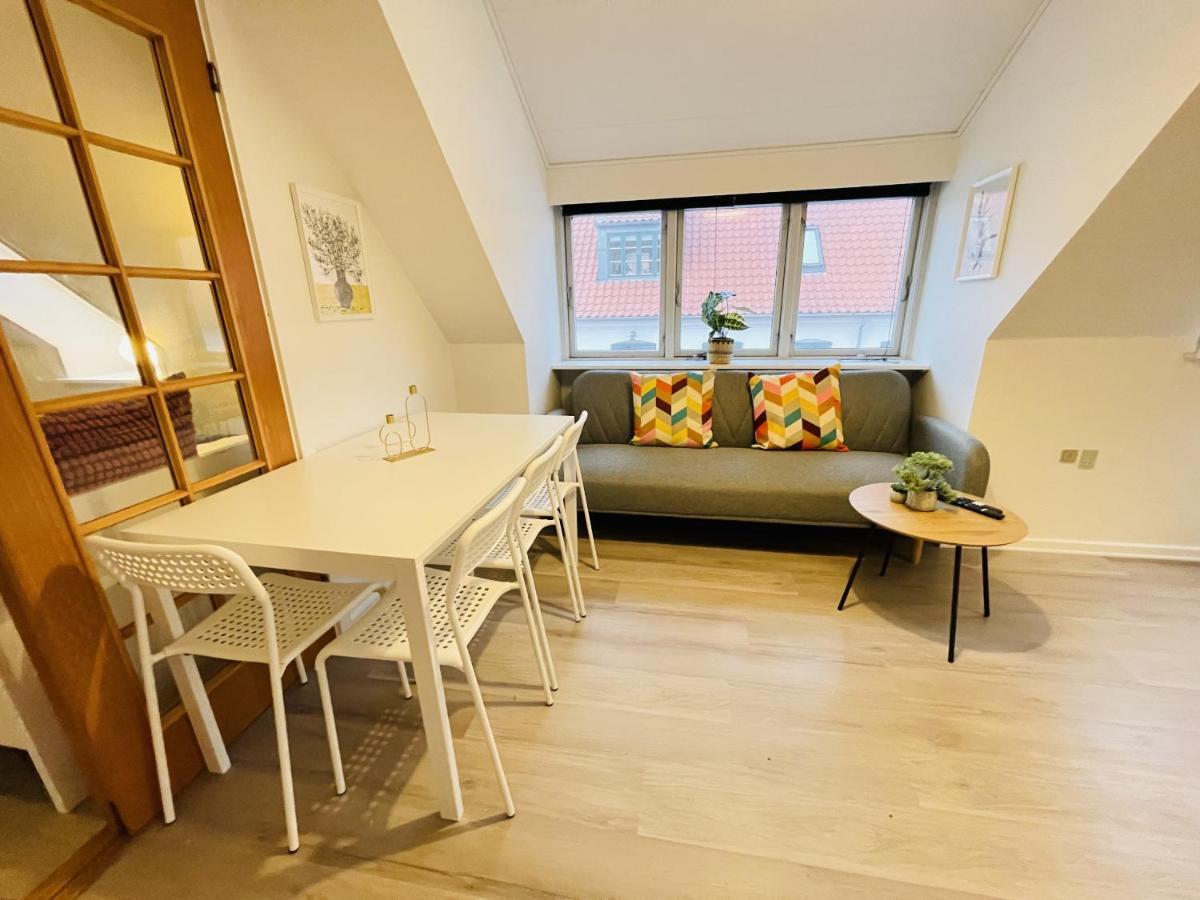 Aday - Great 1 Bedroom Central Apartment Йёрринг Экстерьер фото