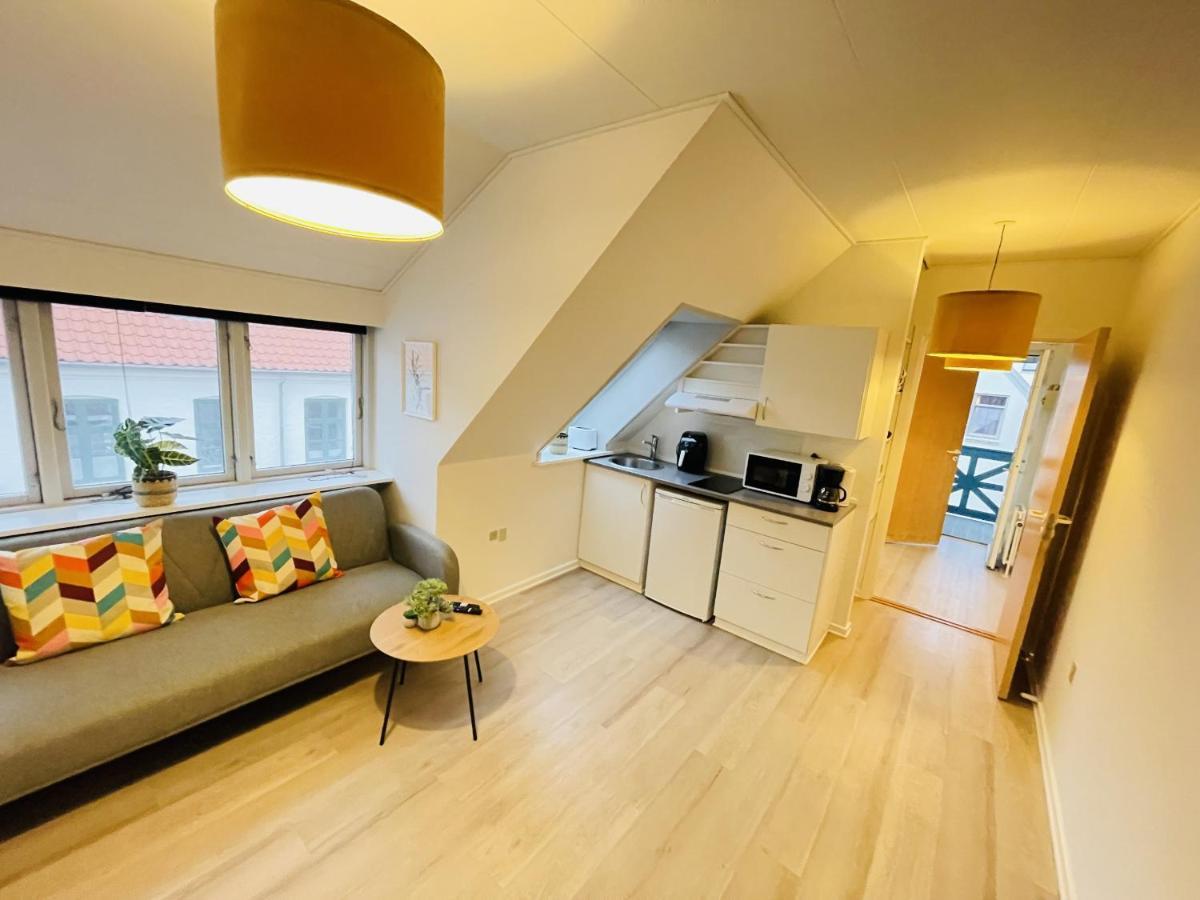 Aday - Great 1 Bedroom Central Apartment Йёрринг Экстерьер фото